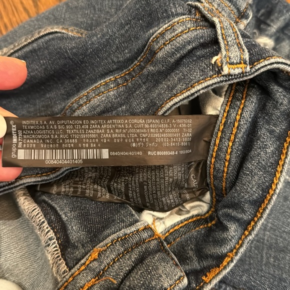 ZARA MENS SKINNY JEANS WITH PAINT SPLATTER SIZE 31 - Picture 9 of 14